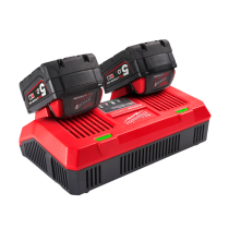 Milwaukee M18™ Dual Bay Rapid Charger M18DFC